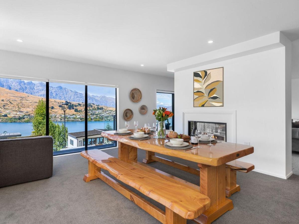 Villa St Matthews Views Walter à Queenstown Extérieur photo