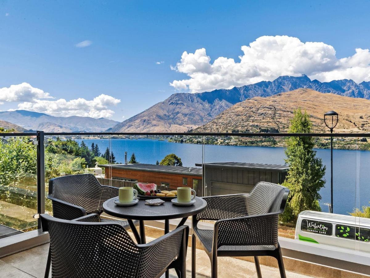 Villa St Matthews Views Walter à Queenstown Extérieur photo